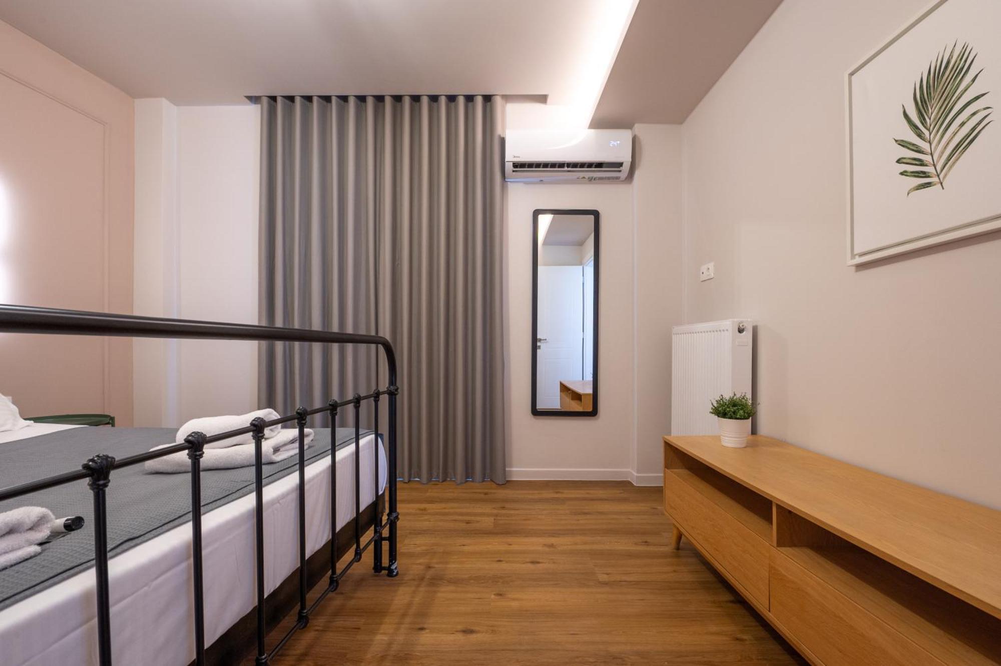 Live Life Plaka Apartment Ateny Zewnętrze zdjęcie