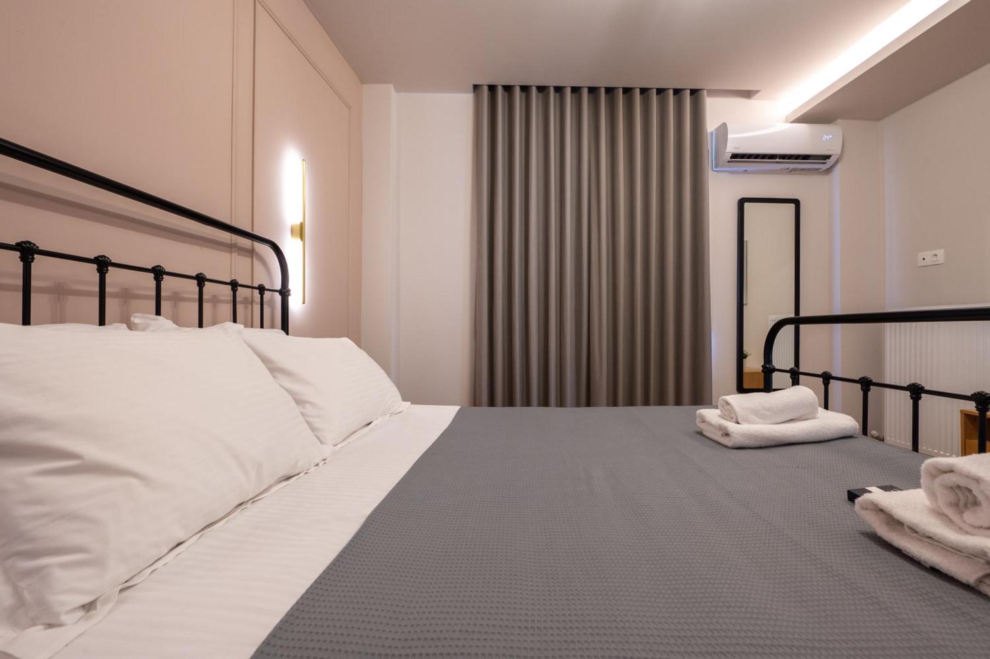 Live Life Plaka Apartment Ateny Zewnętrze zdjęcie