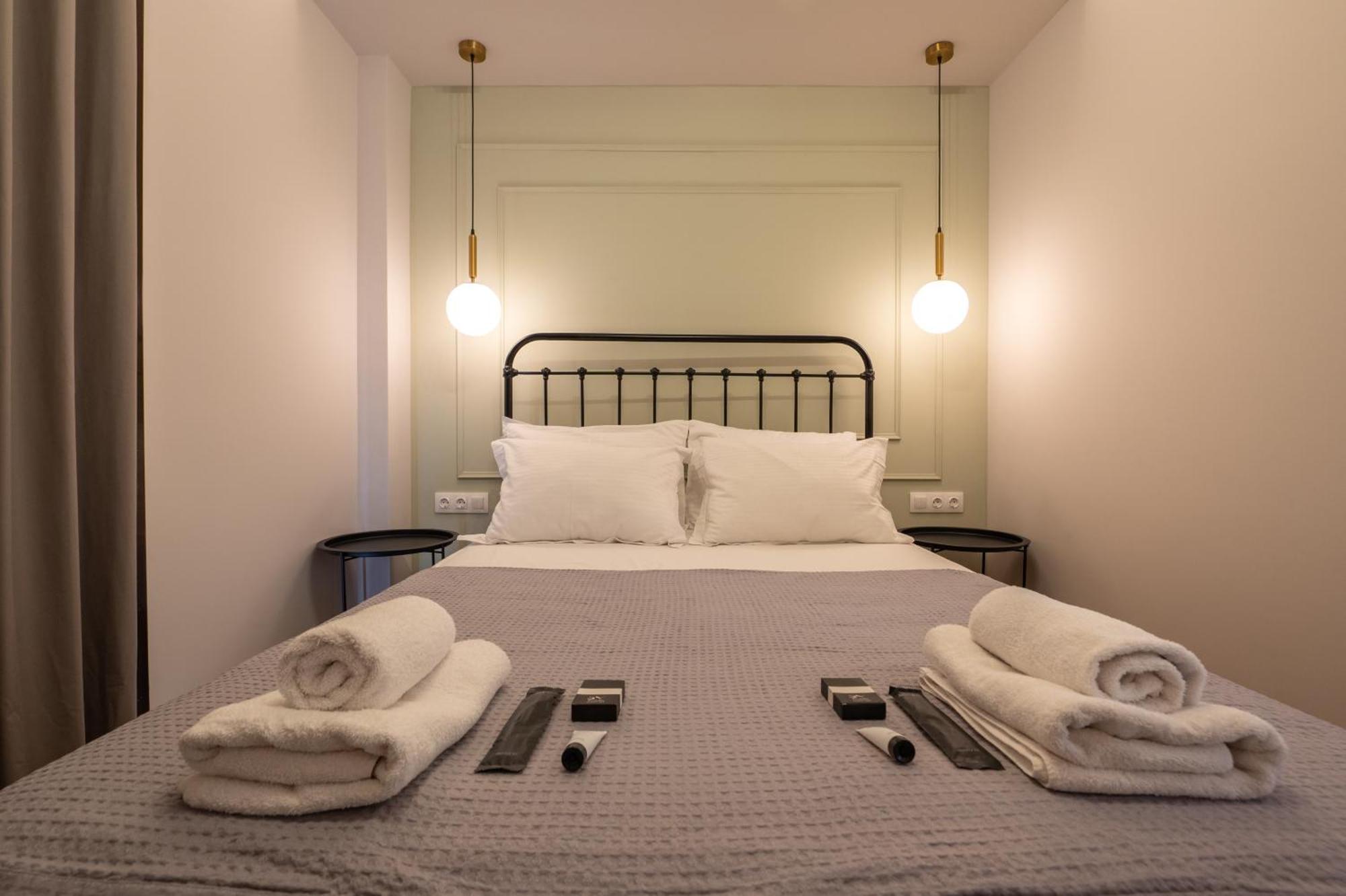 Live Life Plaka Apartment Ateny Zewnętrze zdjęcie