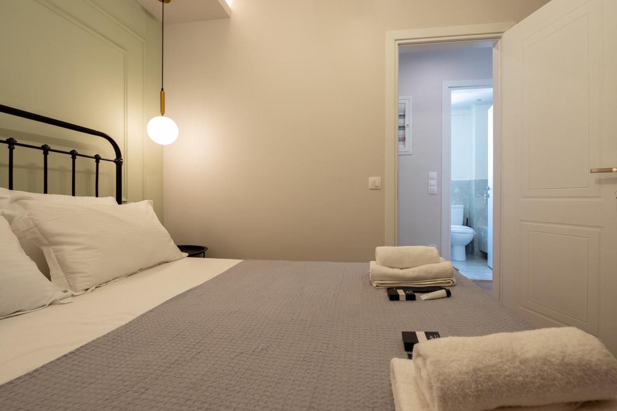 Live Life Plaka Apartment Ateny Zewnętrze zdjęcie