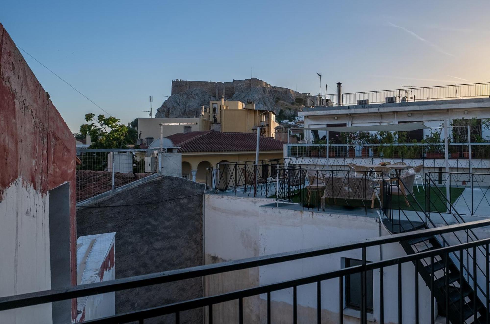 Live Life Plaka Apartment Ateny Zewnętrze zdjęcie